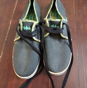 Special Edition Aleeda Vans